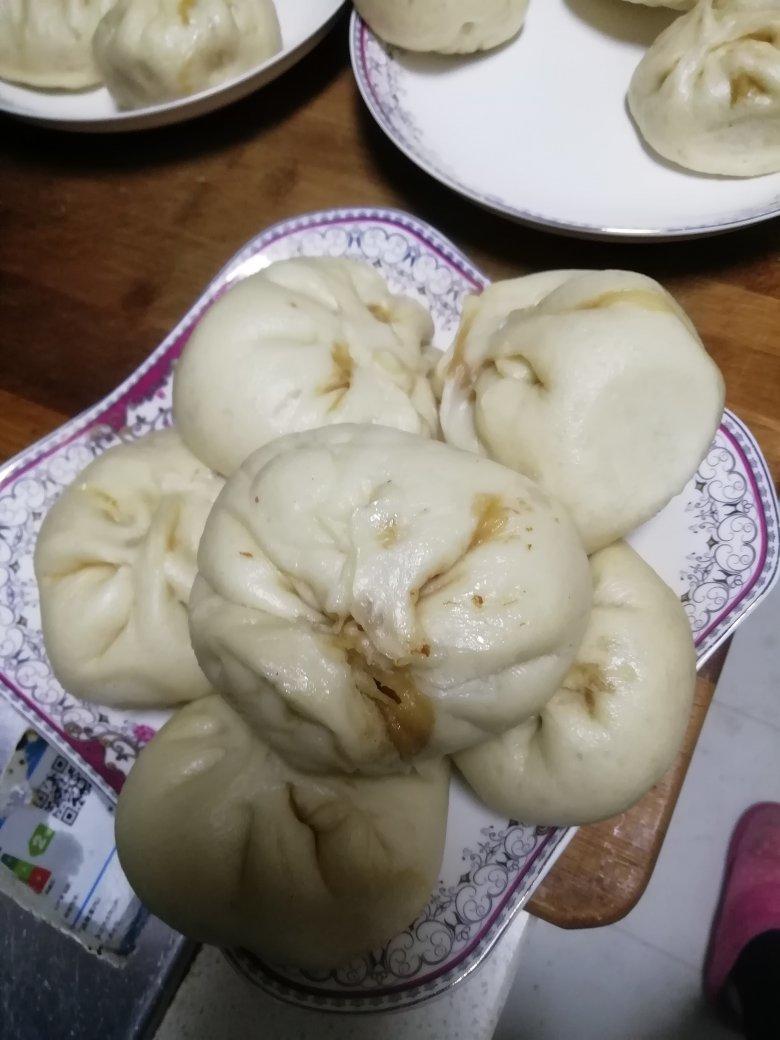 胡萝卜木耳鸡蛋素包子