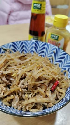 超级下饭肉丝炒咸菜菜+太太乐鲜鸡汁芝麻香油的做法 步骤10