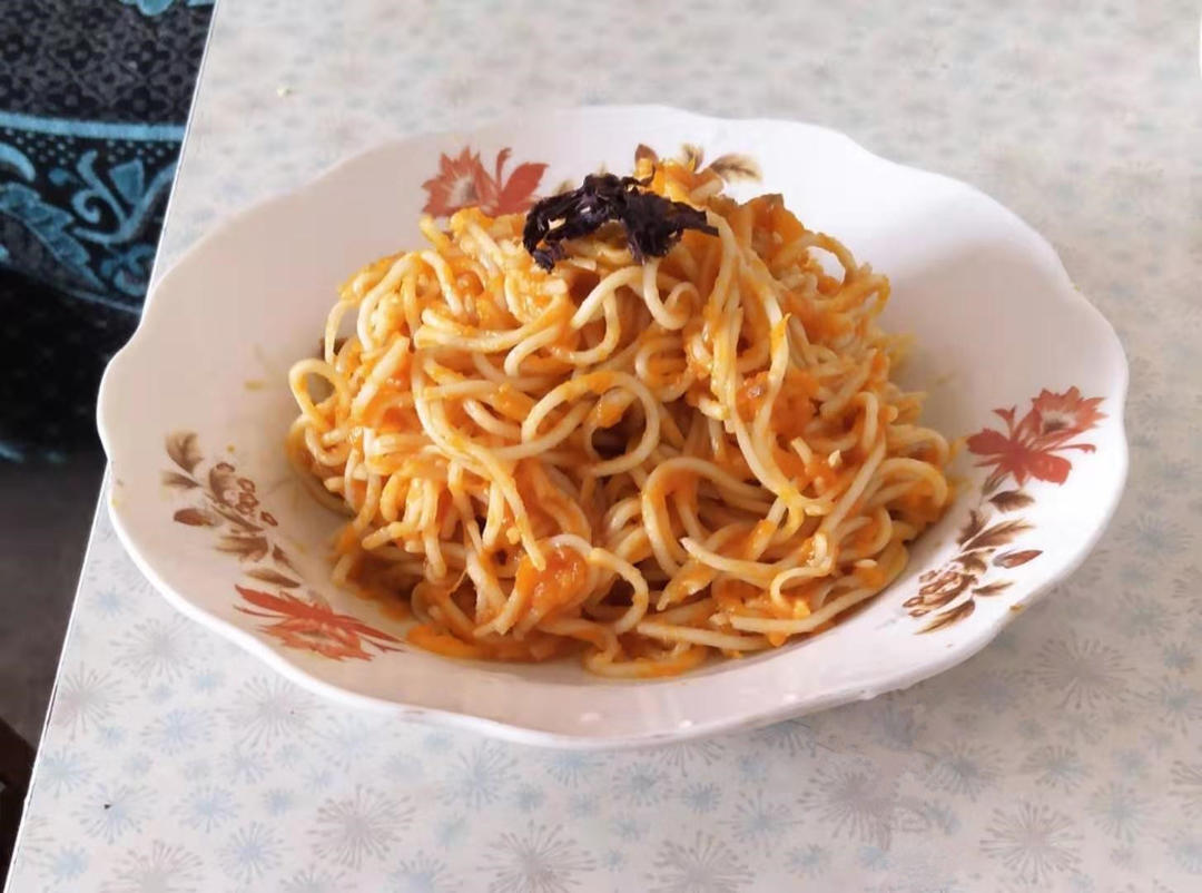 南瓜泥拌面（无油素食）的做法