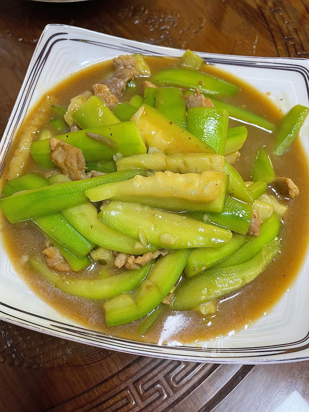 吃瓜季节~丝瓜炒肉