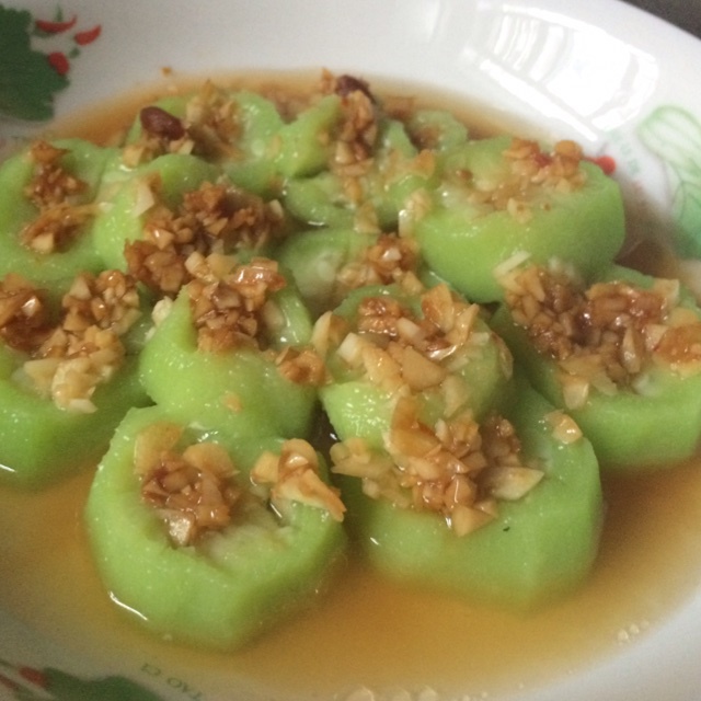 蒜蓉蒸丝瓜
