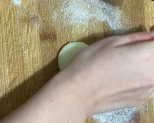 好吃不硬皮雪媚娘的做法插图9 好吃不硬皮的雪媚娘 步骤超详细(冰淇淋大福)的做法 步骤13