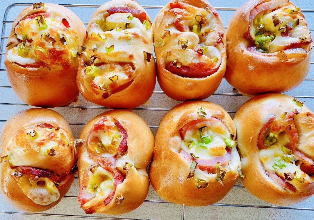 培根芝士香葱包