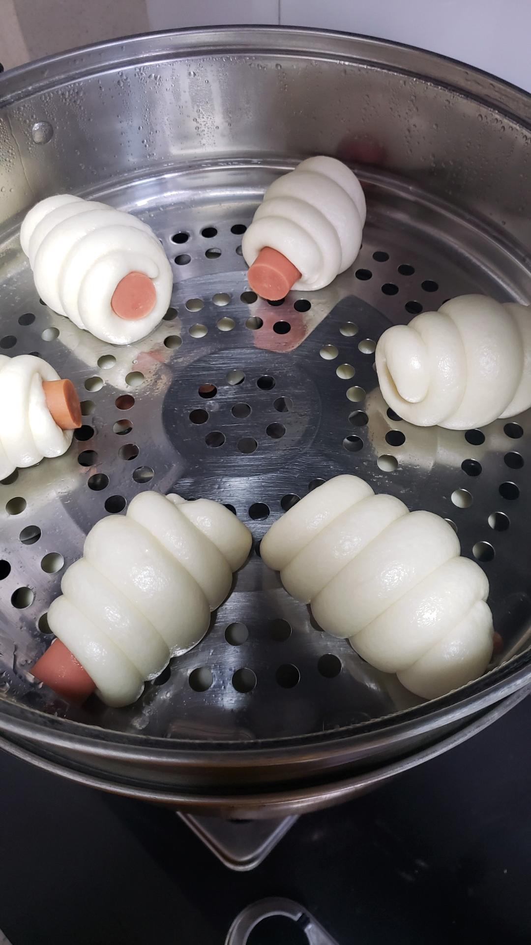 肠仔卷/香肠馒头（来一盘接地气的早餐）