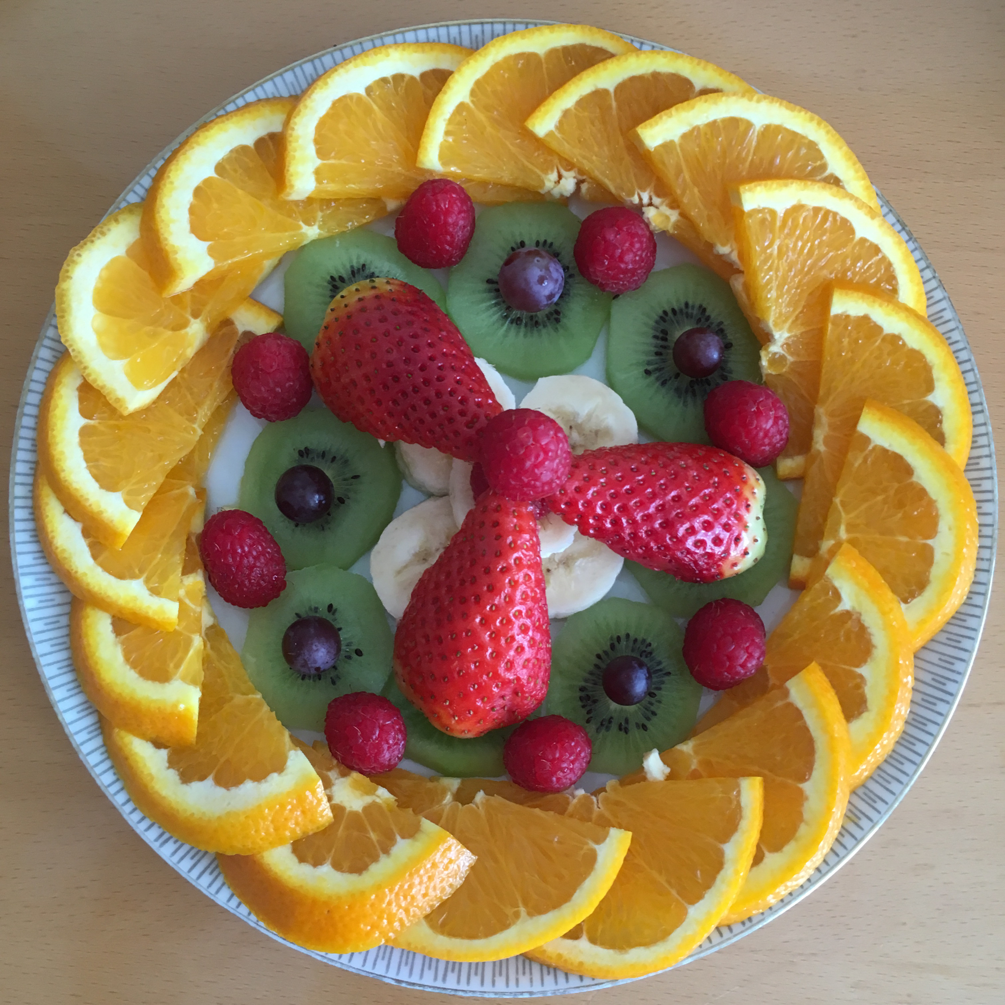 水果拼盘·孔雀开屏、