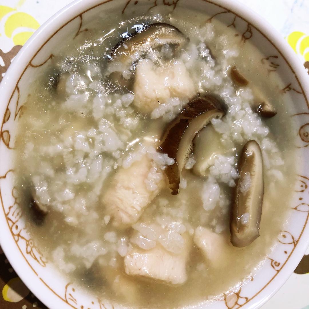 香菇鸡肉粥