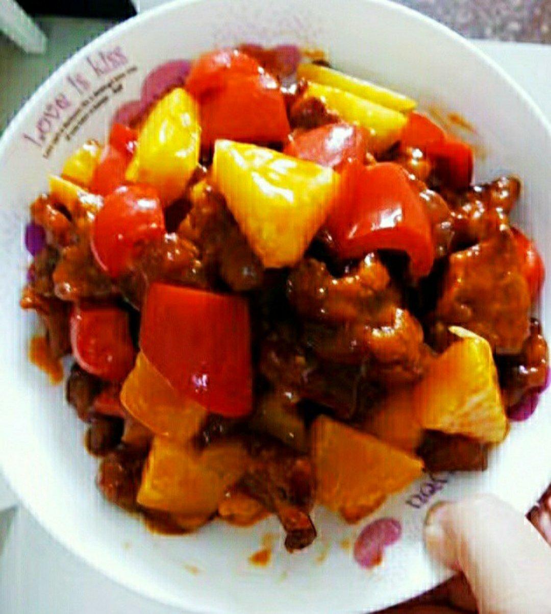 菠萝咕咾肉