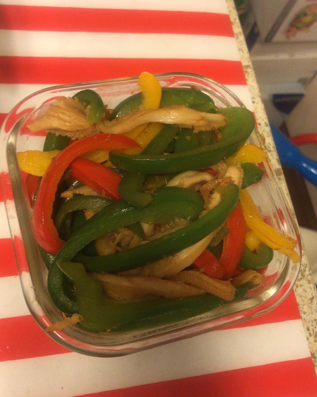 双椒炒牛肚丝