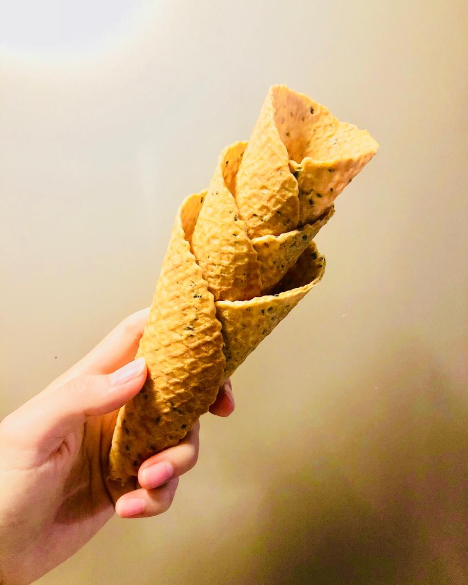 冬瓜太郎的麻麻做的鸡蛋卷 脆皮蛋筒 冰淇淋绝配脆脆脆 无黄油不打发