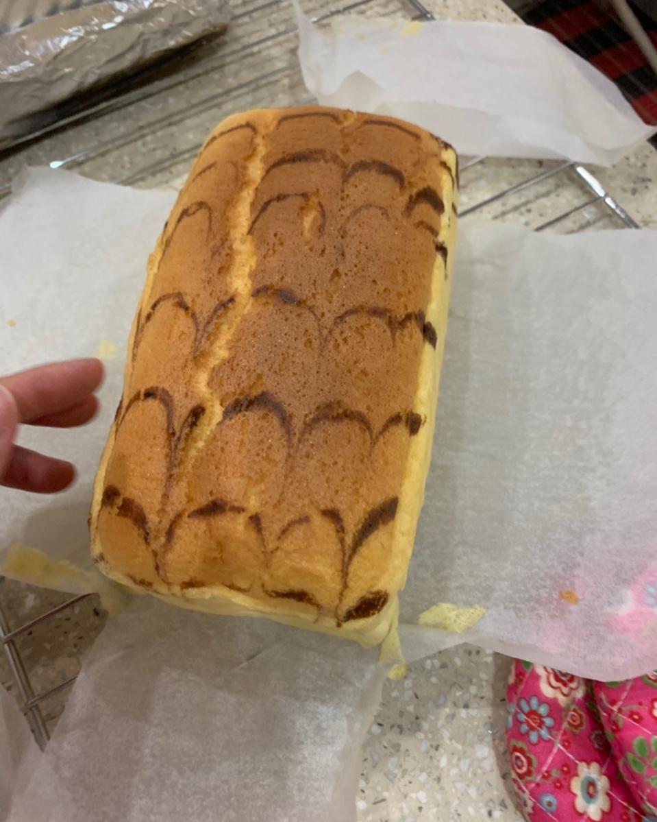 堪比柯基屁股
爆浆芝士🧀古早蛋糕