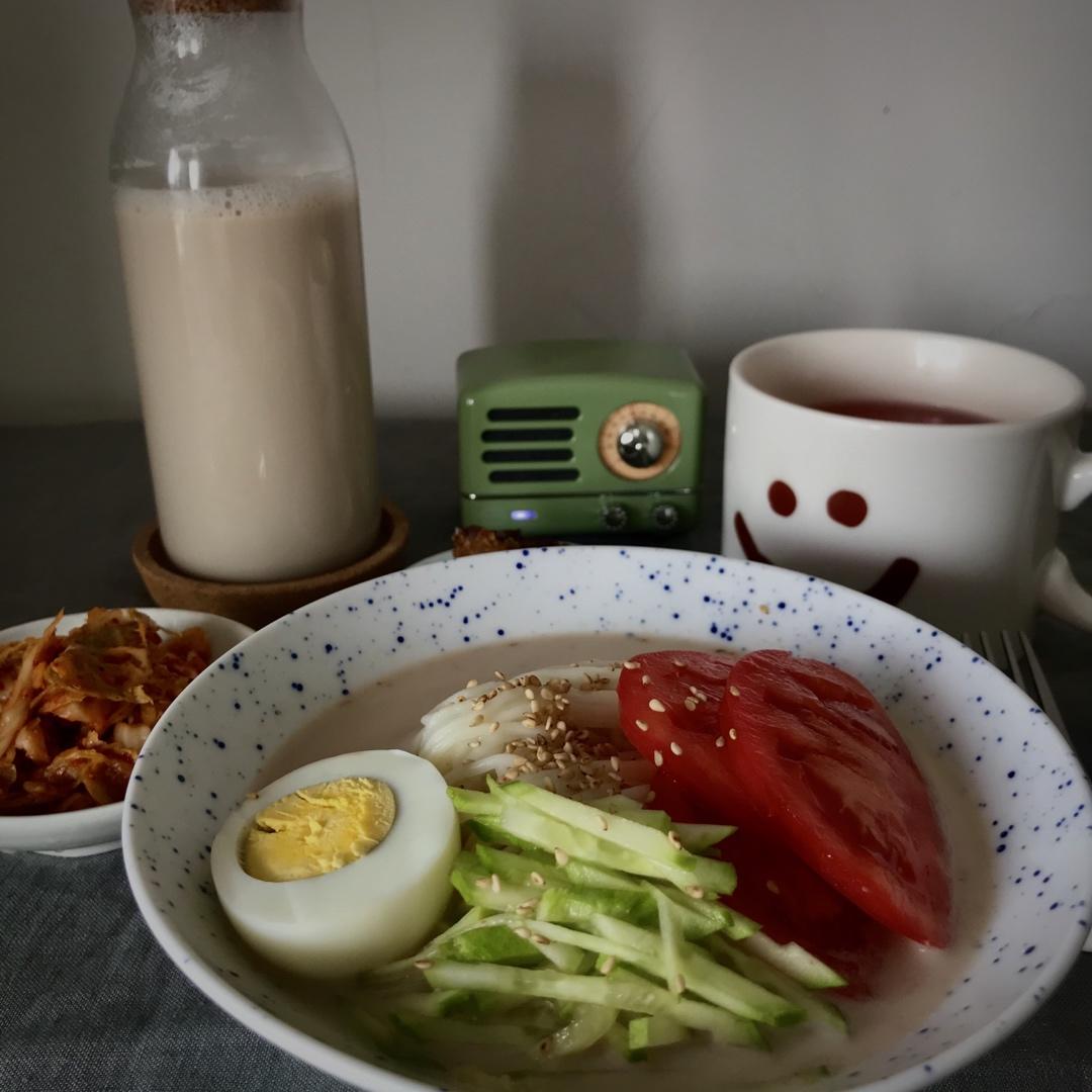 清凉韩国豆浆面