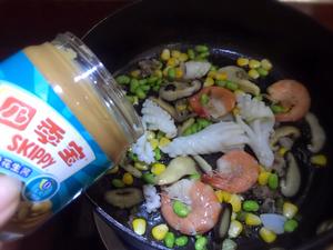 海鲜花生酱烩麻食的做法 步骤6