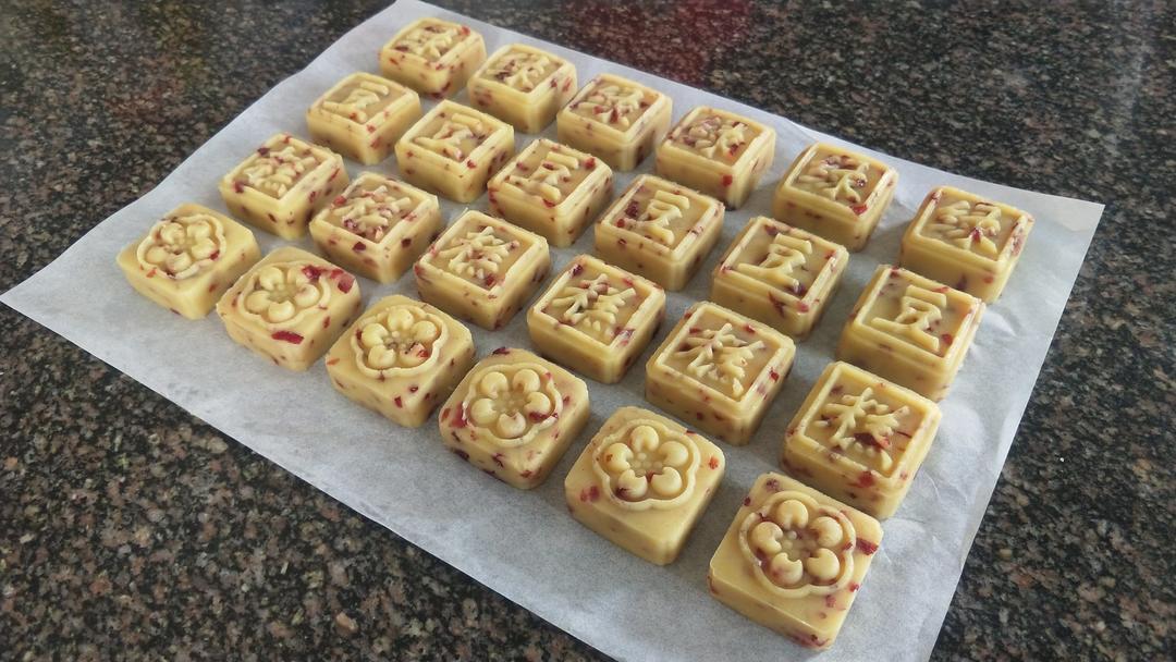 蔓越莓绿豆糕
