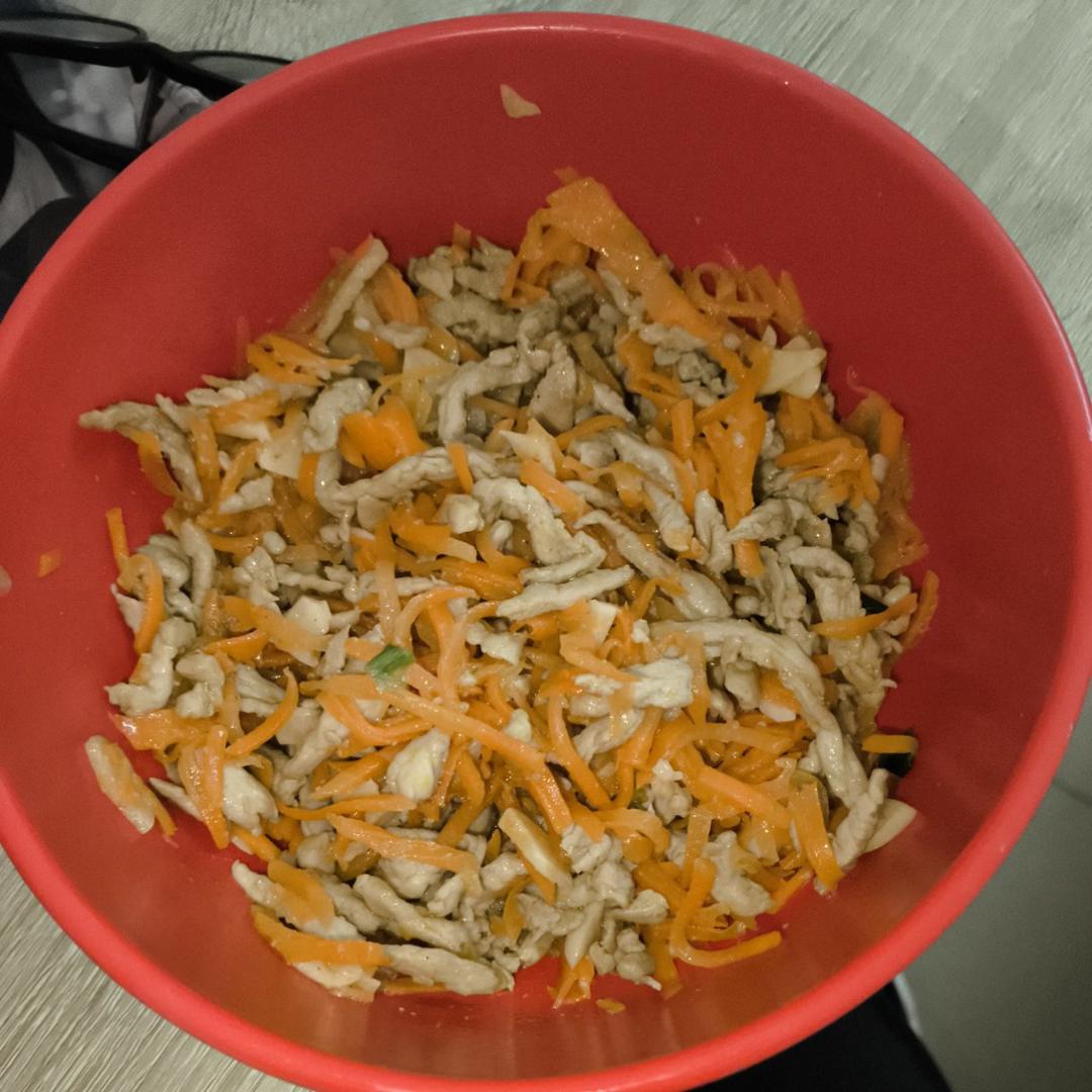 胡萝卜炒肉丝（这样处理，嫩到没朋友）