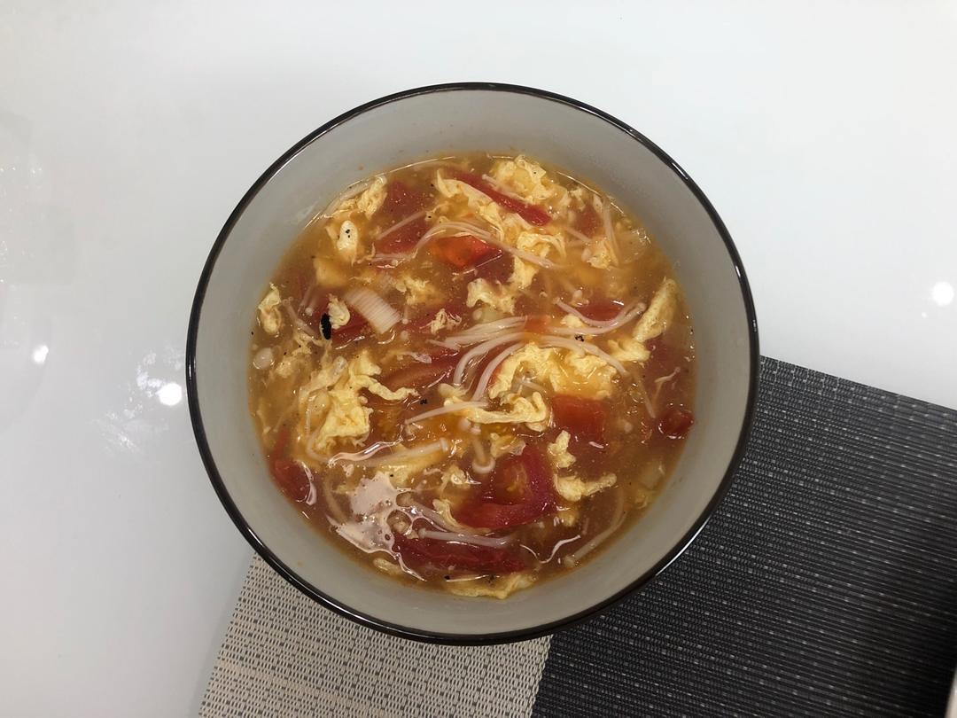 金针菇西红柿蛋汤