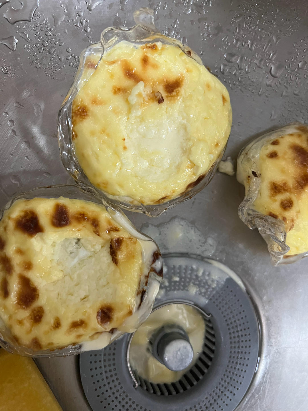 空气炸锅烤牛奶布丁