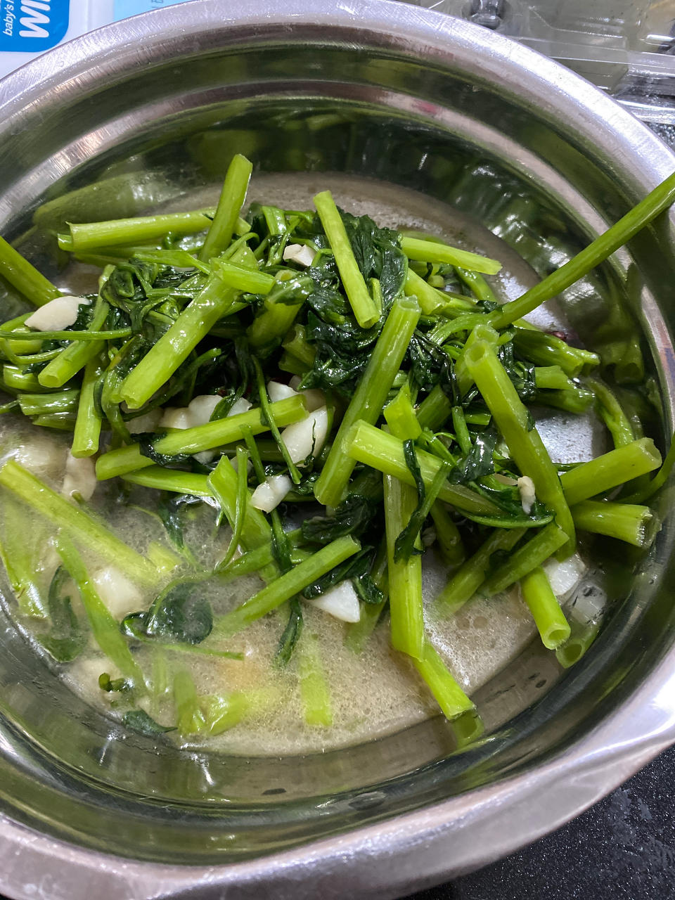 炝炒空心菜（不黑的秘密）