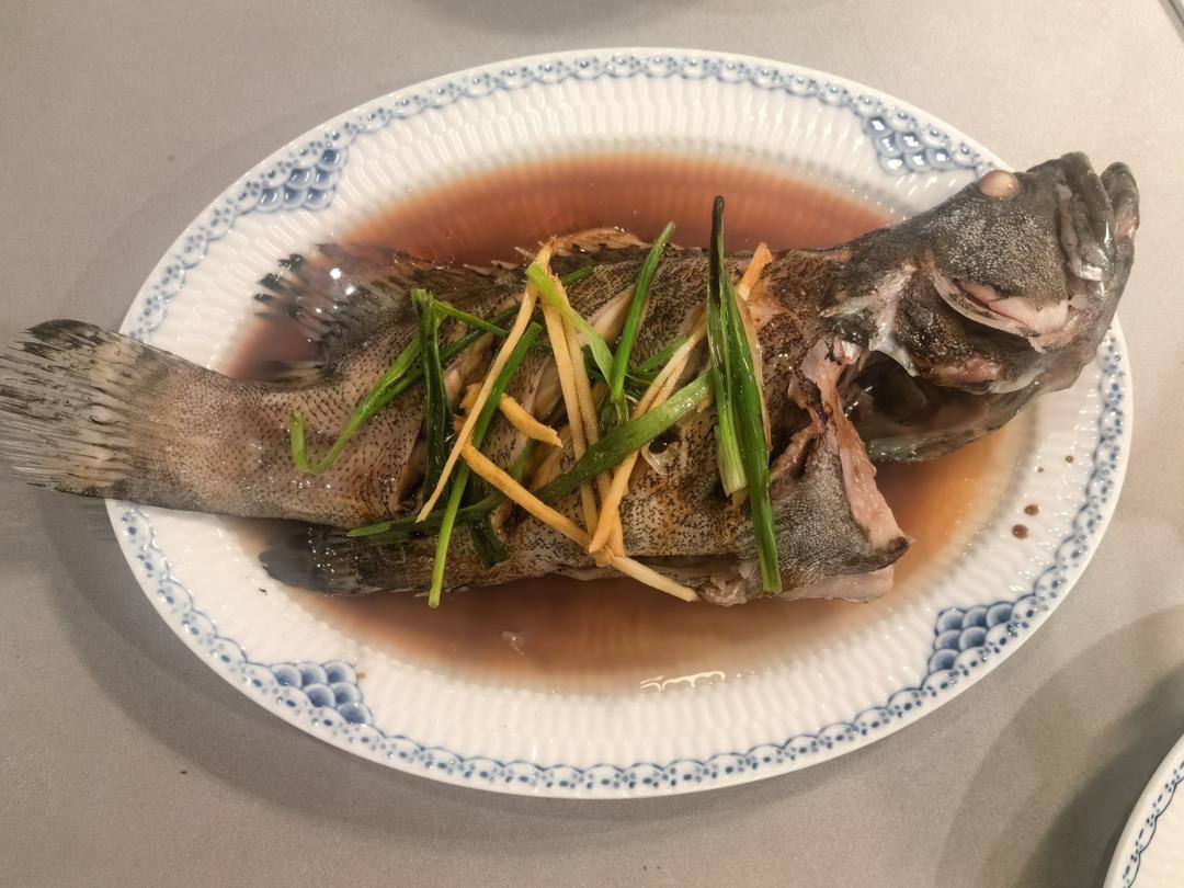 清蒸石斑鱼
