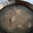茶树菇排骨煲的做法 步骤4