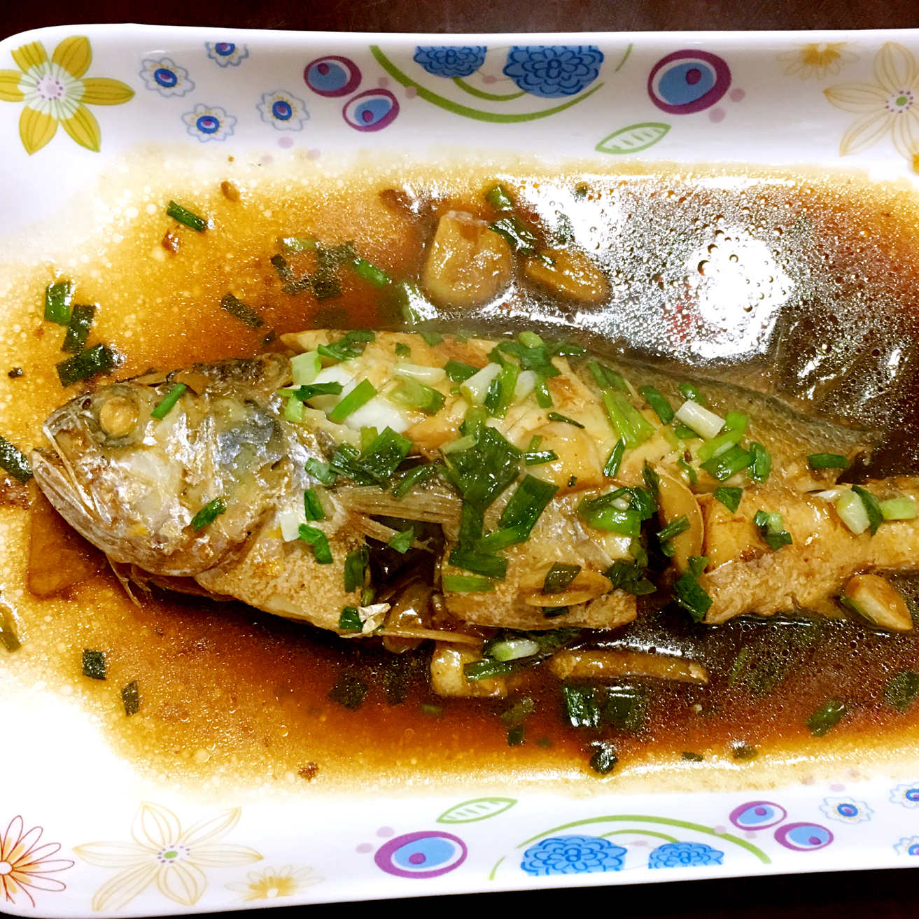 红烧黄鱼—鱼皮不破的小窍门