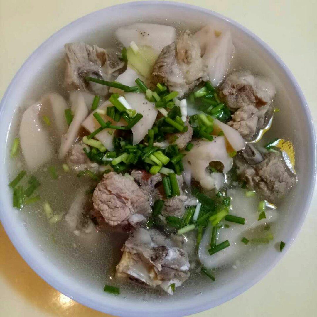 排骨莲藕汤
