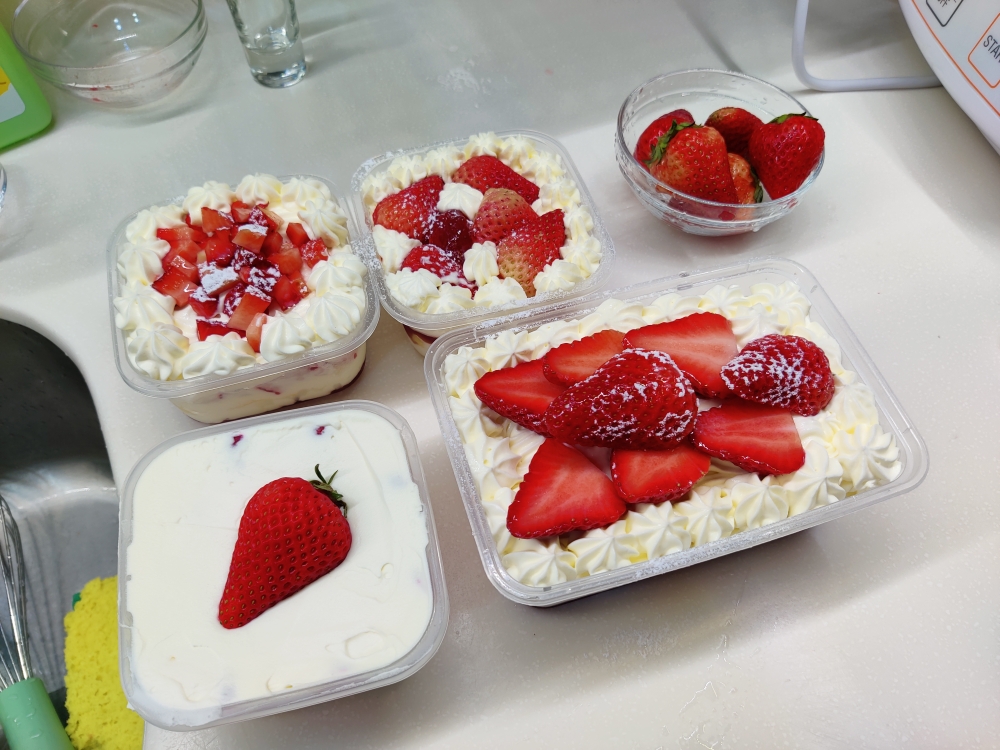 草莓🍓盒子蛋糕🍰