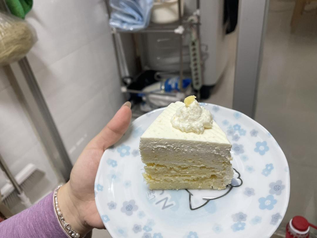 🍋日本YOKU MOKU の柠檬奶油戚风蛋糕