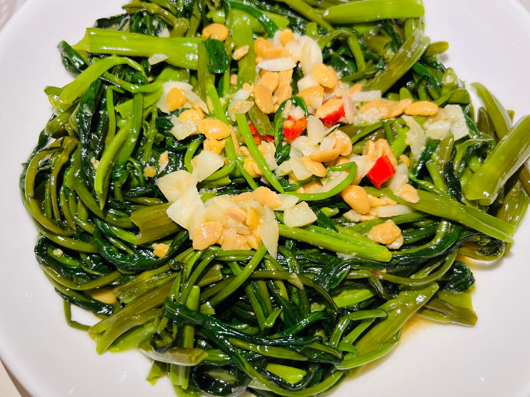 黄豆酱炒通心菜