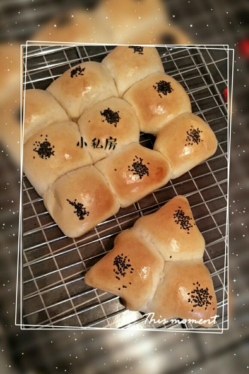 鲜奶红豆包