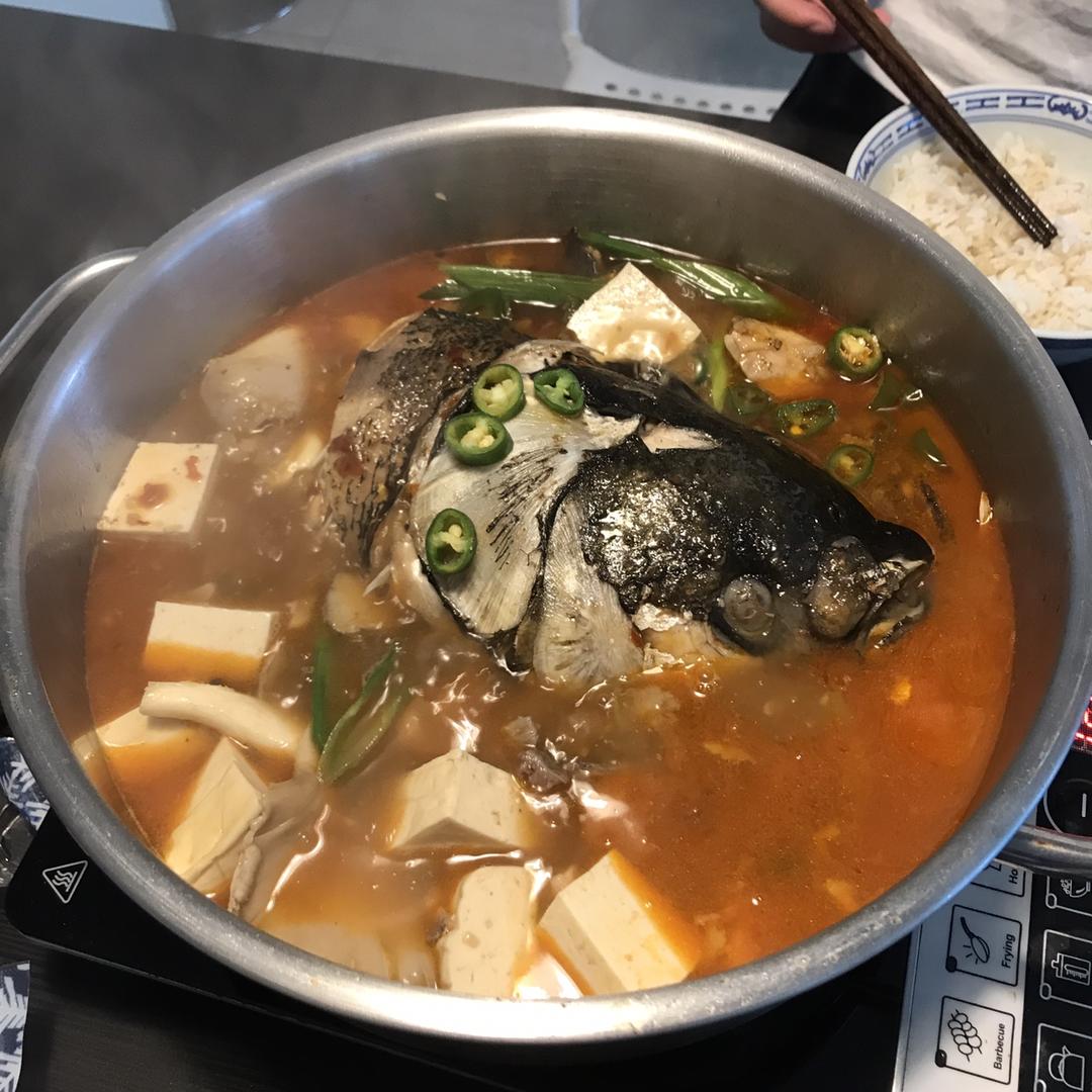 鱼头火锅
