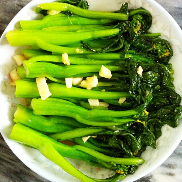 蒜蓉油菜心
