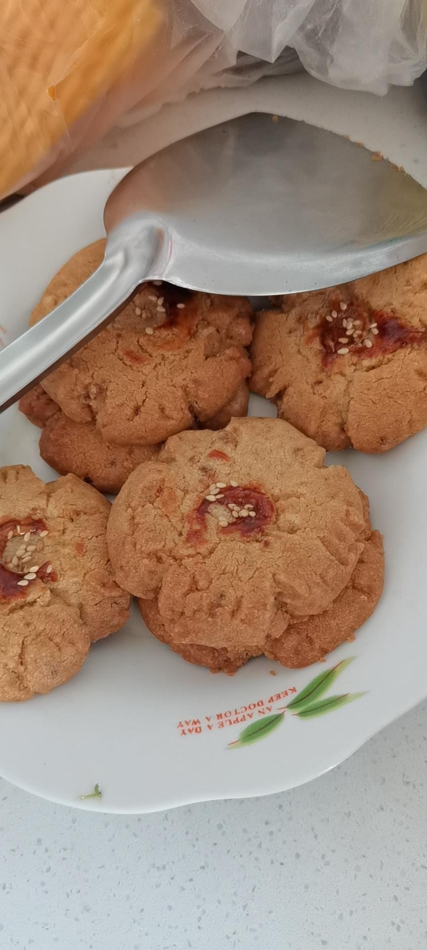 轻轻一按就碎掉的原味桃酥（不输猪油版）