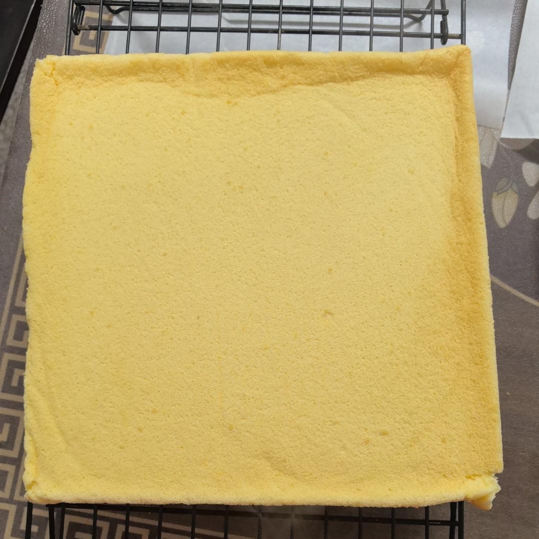 新手也OK喔～瑞士蛋糕卷