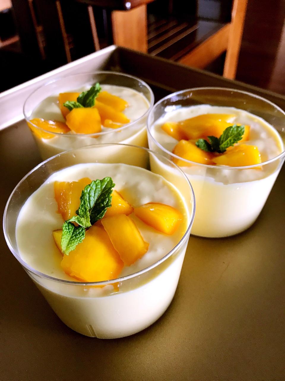 琪琪ㄊ做的芒果酸奶杯