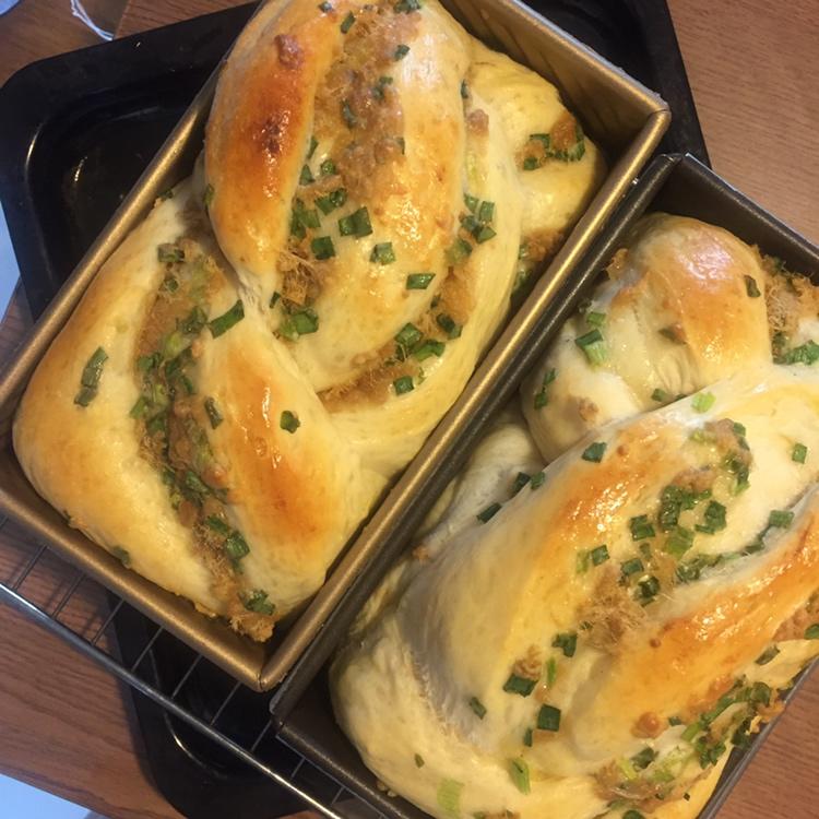 香葱肉松手撕吐司