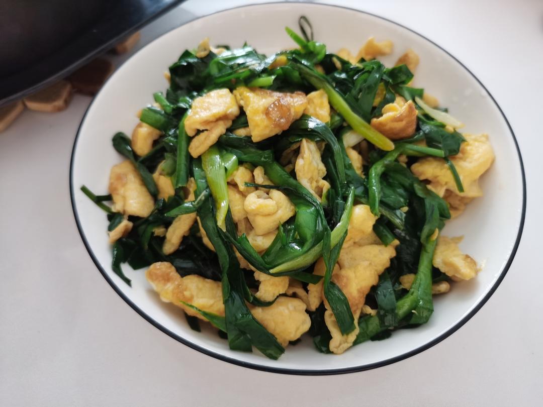 韭菜炒鸡蛋——三分钟快手下饭菜 掌握火候的秘诀