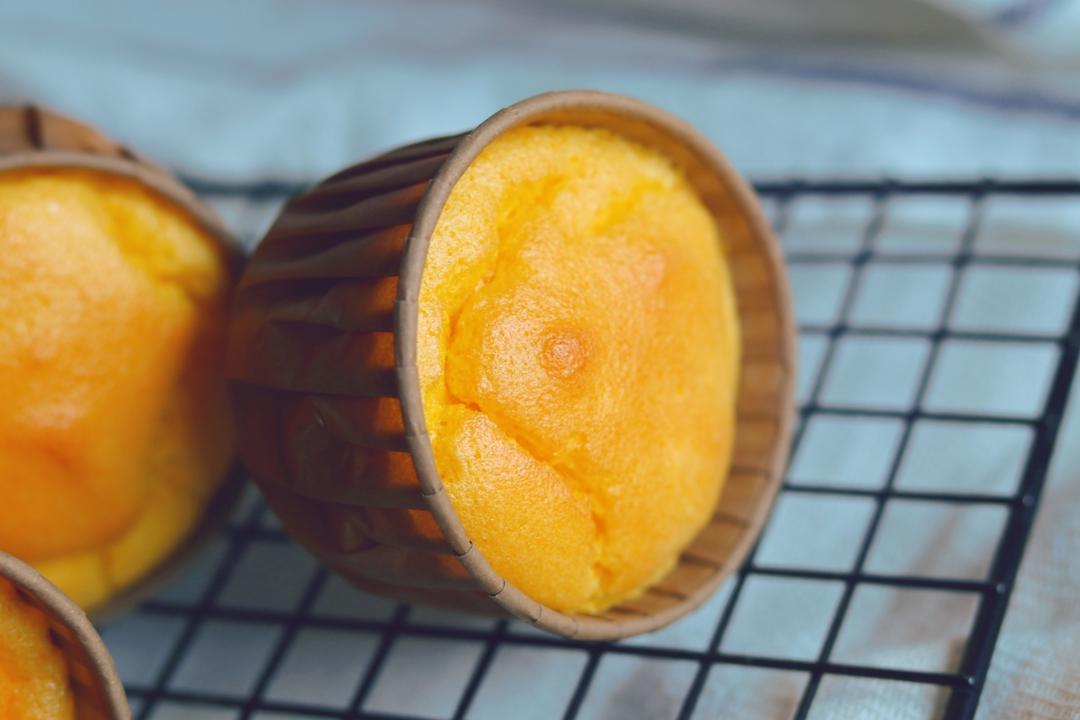 一口一个的南瓜小蛋糕｜无油无奶无水配方