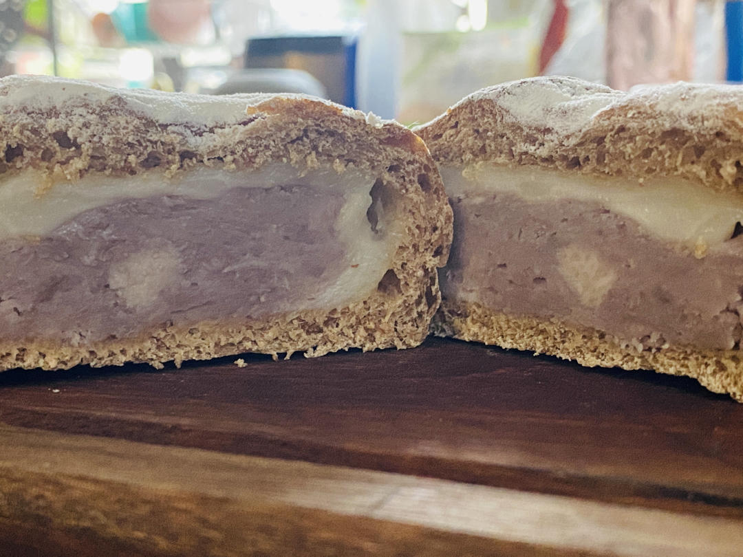 芋泥椰浆麻薯软欧包