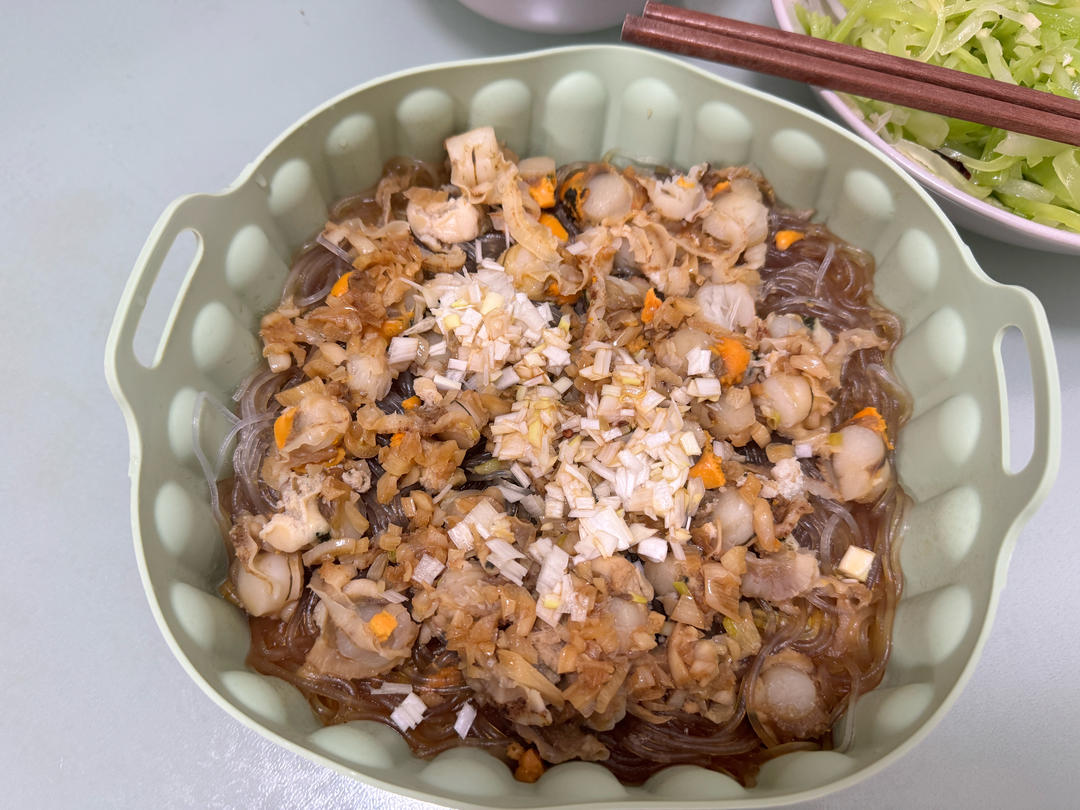 蒜蓉扇贝肉蒸粉丝
