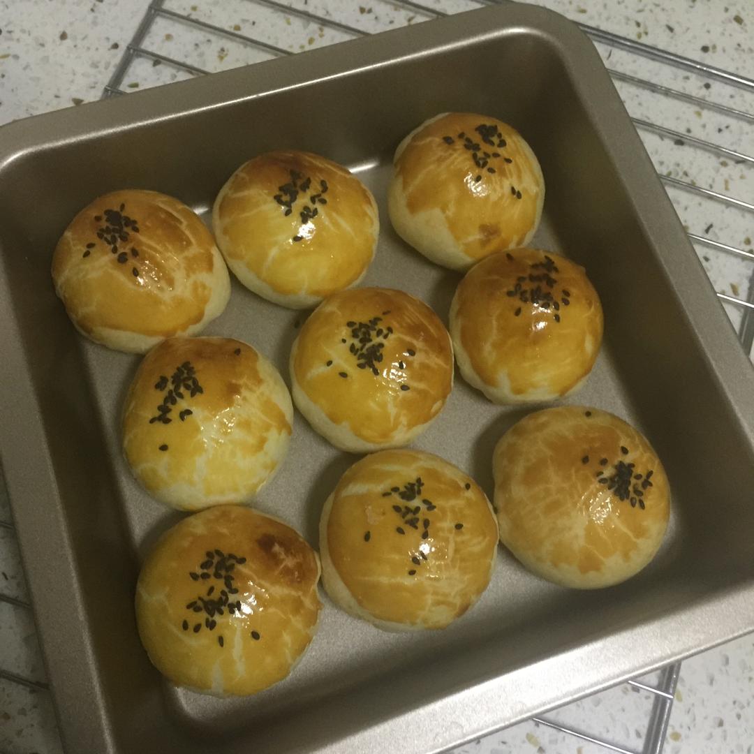 蛋黄酥