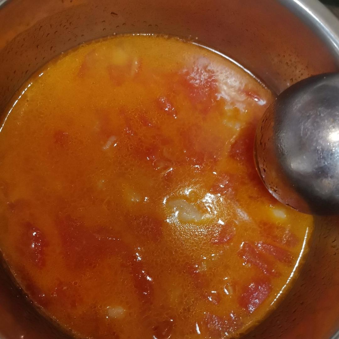 （🍅番茄汤浓郁的秘诀）琳哥的番茄浓汤巴沙鱼