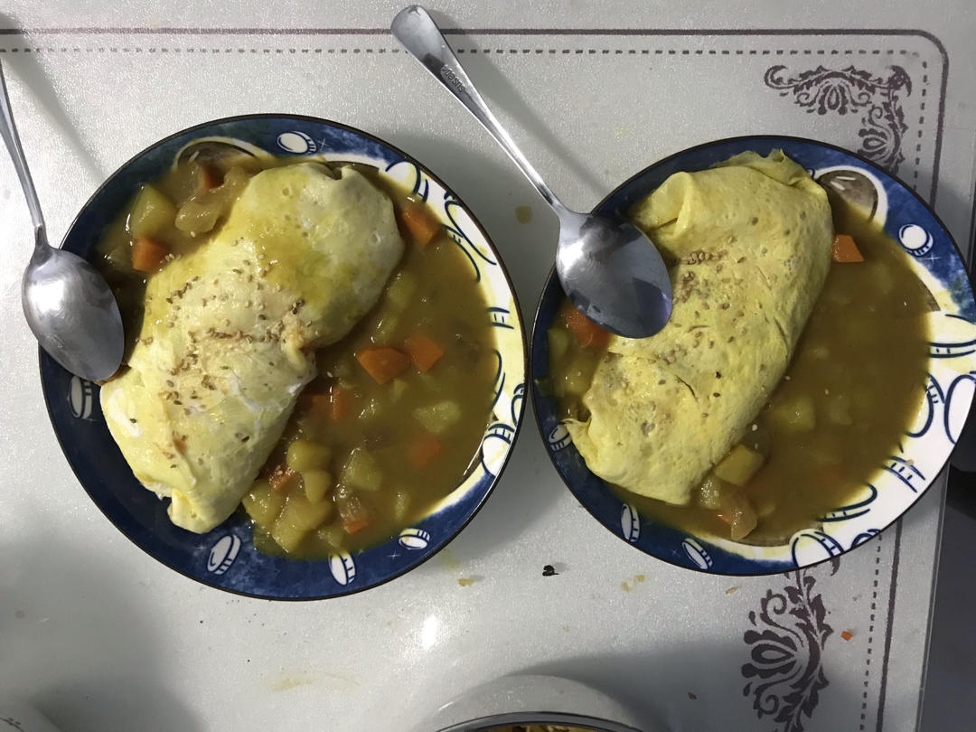 这是头牌了丨好吃的飞起来～🍛咖喱蛋包饭