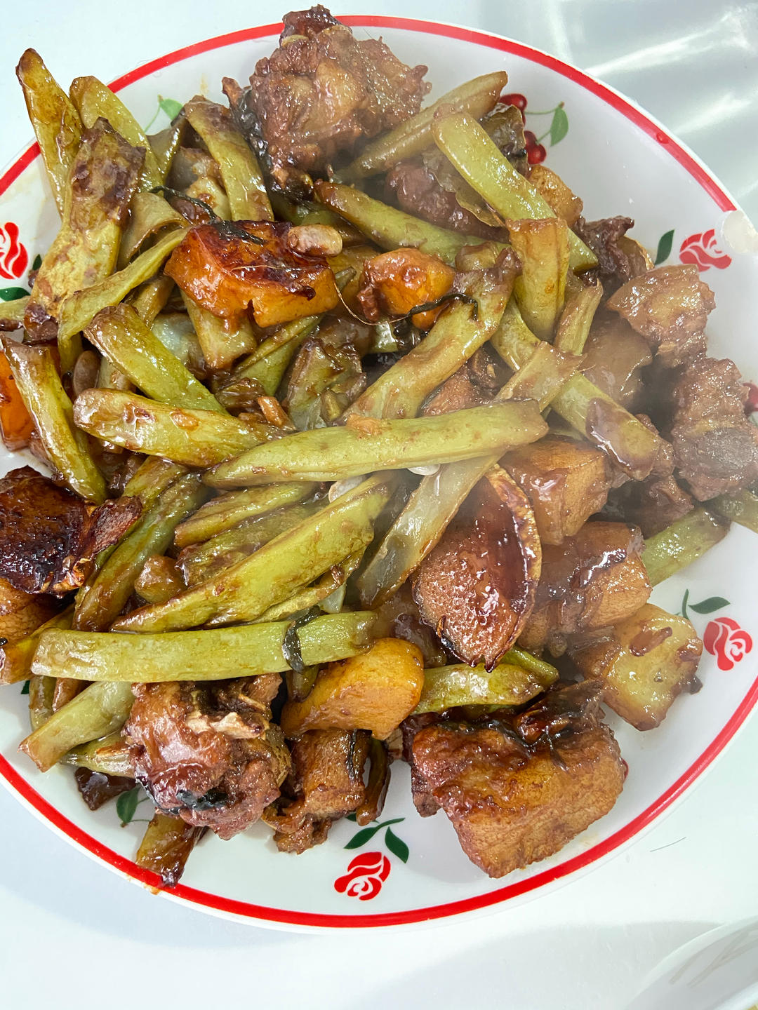 百吃不厌的东北豆角炖肉