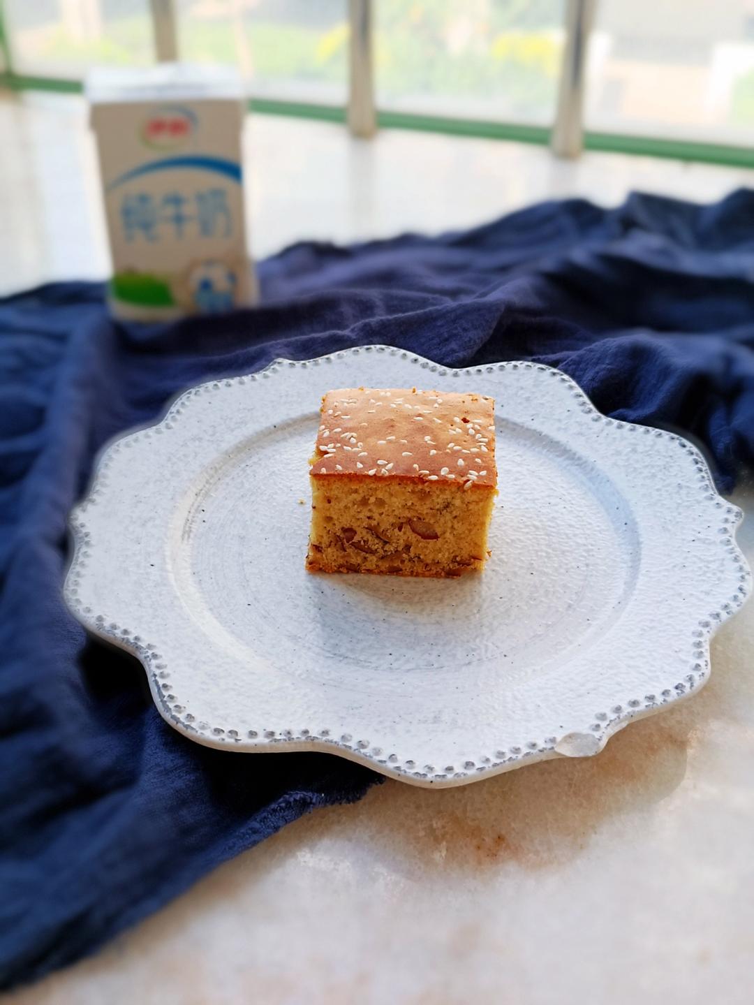 低糖低油健康又美味～红糖枣糕