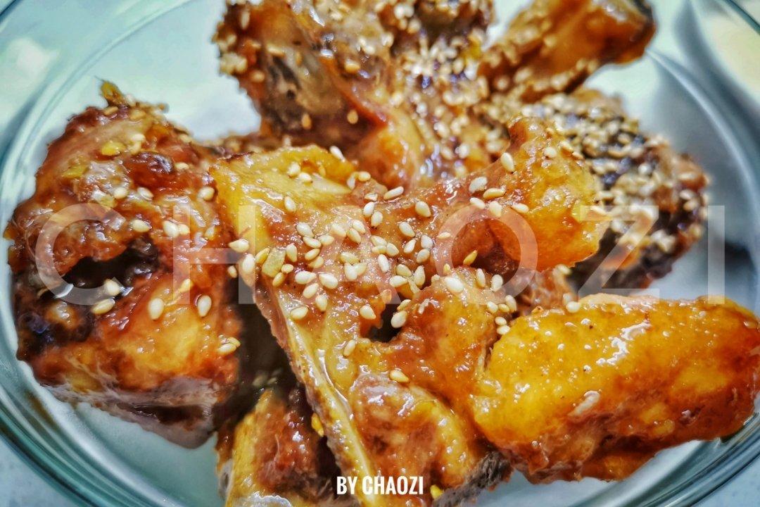 厨师长教你：“糖醋排骨”的传统做法，口感丰富细腻