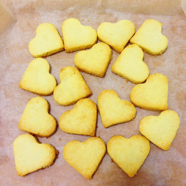 文能招财武能进宝做的双色心形饼干