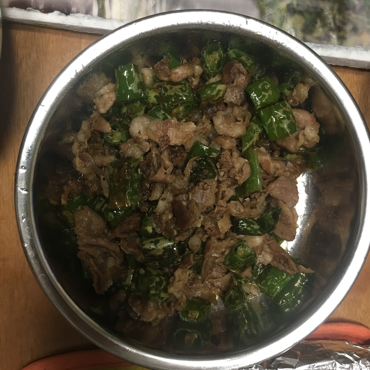 尖椒炒肉