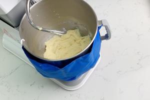 香葱肉松卷 面包肉松卷—水解法的做法 步骤2