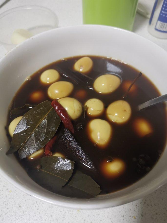 乡巴佬卤鹌鹑蛋