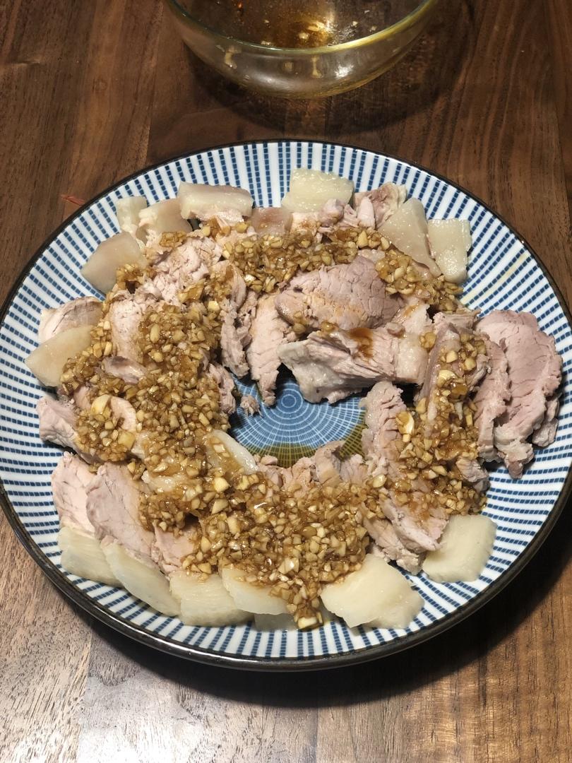 蒜泥白肉